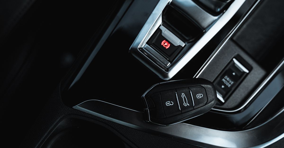 Chevrolet car key fob — Carl Locksmith