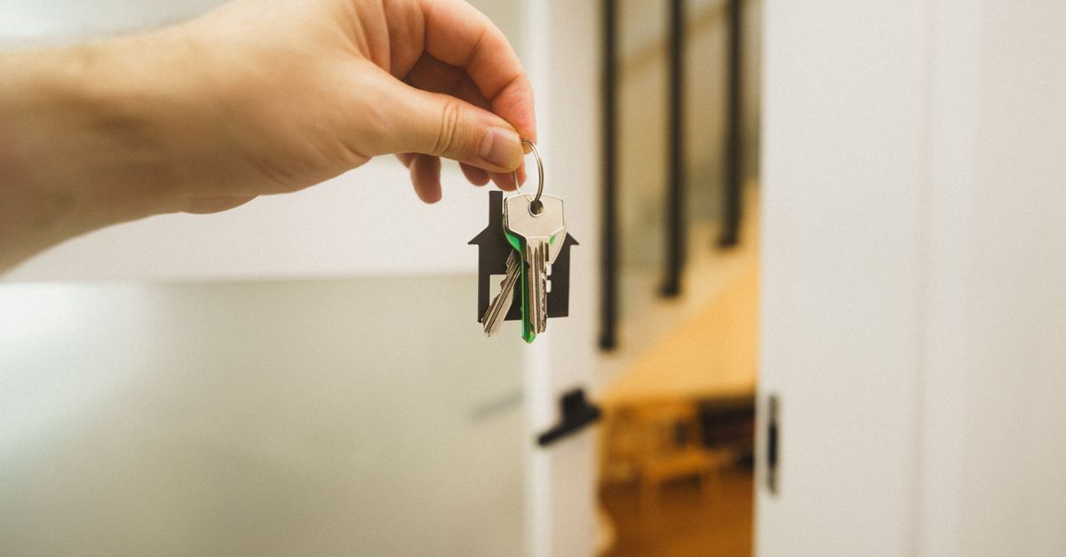 What a Professional House Lockout Service Actually Does Differently — Carl Locksmith
